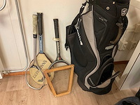 Golfsets 3x tennisrackets 3x en een paar oude schaatsen sheffield steal - afbeelding 2 van  5