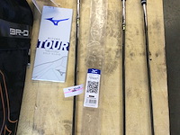 Golftas en 3 clubs en handschoenen - afbeelding 3 van  7