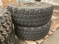 Good year band (2x) - afbeelding 1 van  3