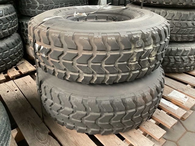 Good year band (2x) - afbeelding 1 van  3