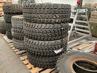 Good year band (4x) - afbeelding 1 van  3