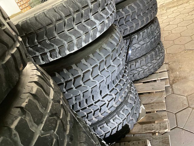 Good year band (4x) - afbeelding 1 van  3