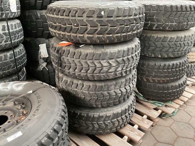 Good year band (4x) - afbeelding 1 van  3