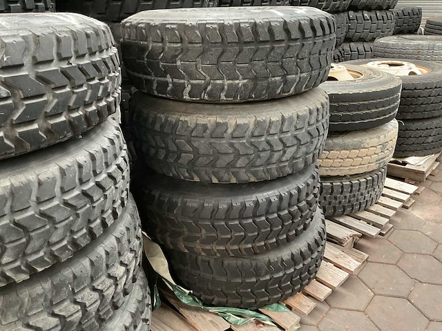 Good year band (4x) - afbeelding 1 van  3