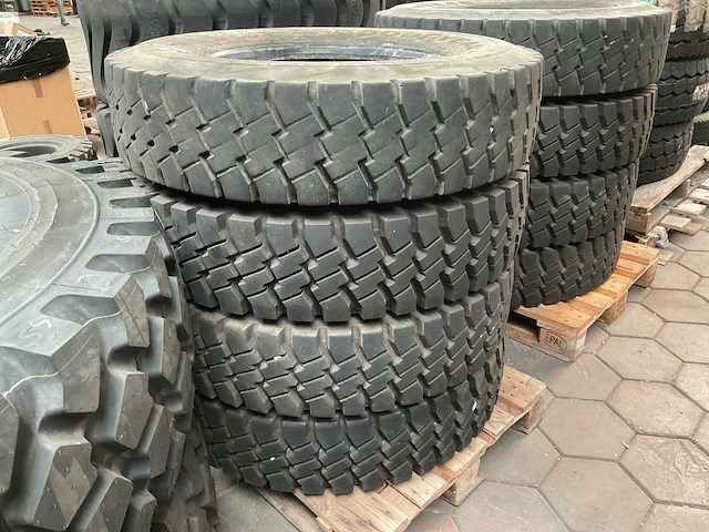 Good year band (4x) - afbeelding 1 van  3