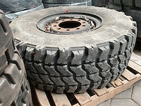 Good year band - afbeelding 1 van  3