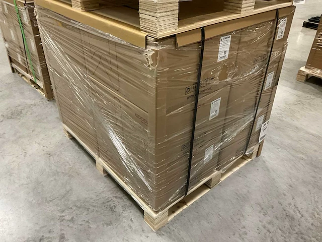 Goodwe - gw5000n-eh-be - inverter (12x) - afbeelding 2 van  3