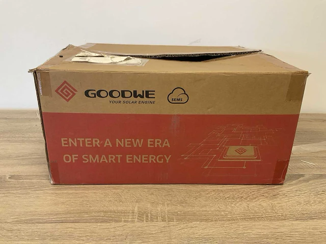 Goodwe gw-3000xs grid-tied pv inverter - afbeelding 5 van  6