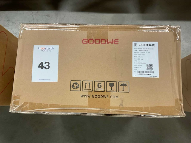 Goodwe gw4000-sdt-20 omvormer - afbeelding 1 van  3