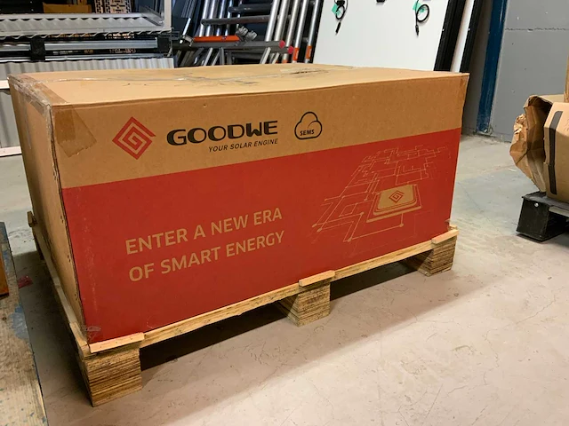 Goodwe gw50kn-mt omvormer - afbeelding 1 van  2