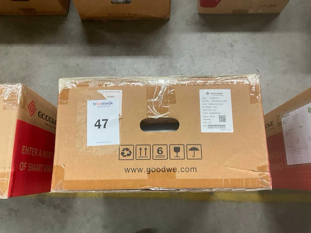 Goodwe gw8k-dt omvormer - afbeelding 1 van  4