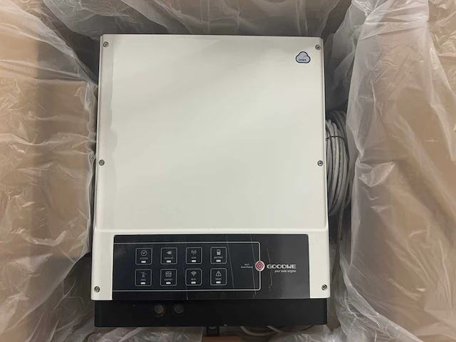 Goodwe + pylontech - omvormer - 7.1 kw batterij t.b.v. energieopslag - afbeelding 5 van  18