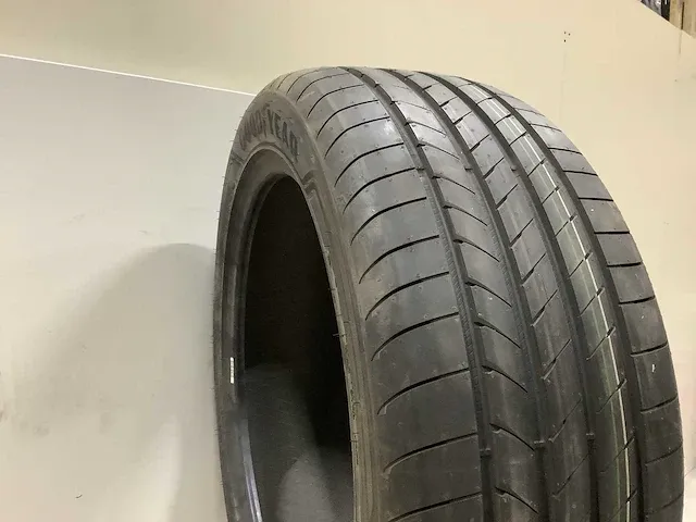 Goodyear 265/45r21 autoband - afbeelding 4 van  4