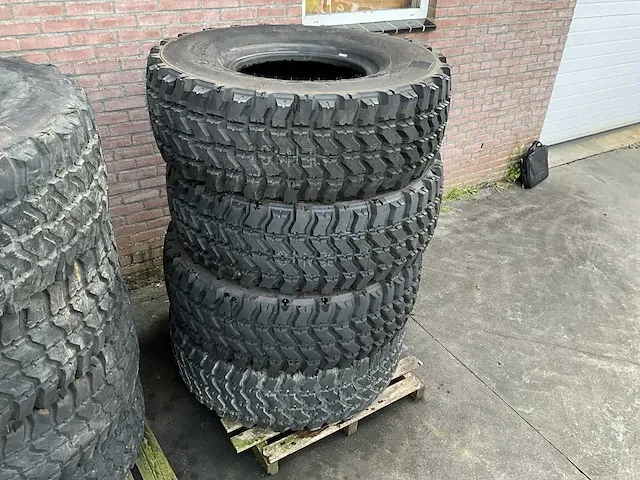 Goodyear 395/85r20 mv/t band (4x) - afbeelding 2 van  8