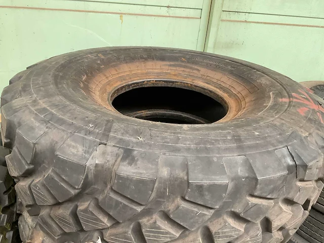 Goodyear banden (3x) - afbeelding 3 van  3