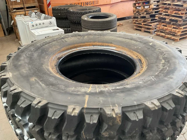 Goodyear banden (4x) - afbeelding 3 van  3