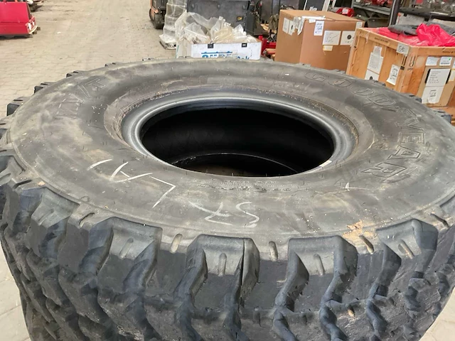 Goodyear banden (4x) - afbeelding 3 van  3