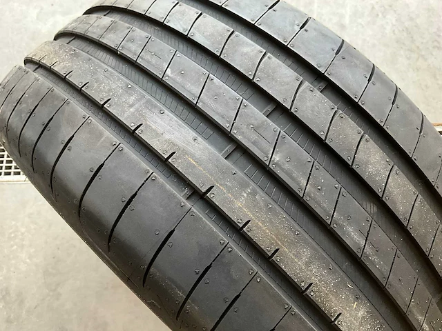 Goodyear "eagle f1" 275/35 r19 - afbeelding 2 van  7