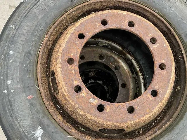 Goodyear gp-2a band, wiel en velg - afbeelding 17 van  17
