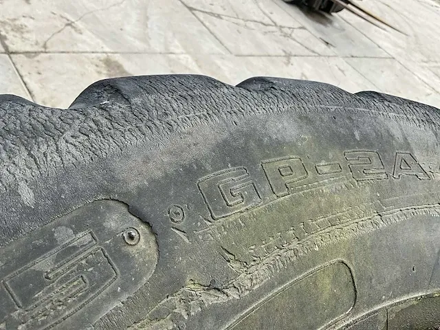 Goodyear gp-2a band, wiel en velg - afbeelding 6 van  17