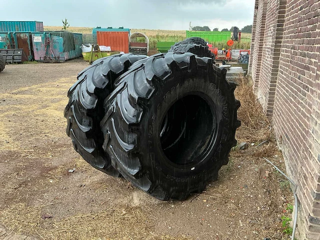Goodyear optitrac dt 824 620/70r28 - afbeelding 1 van  5