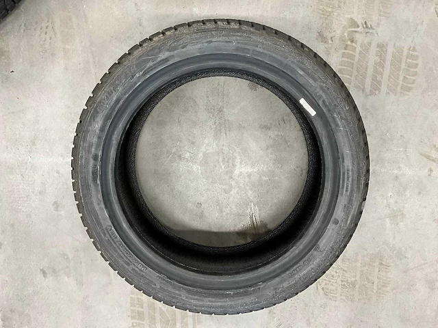 Goodyear "ultragrip" 205/50 r17 (2x) - afbeelding 2 van  4