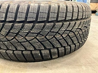 Goodyear "ultragrip" 205/50 r17 (2x) - afbeelding 3 van  4