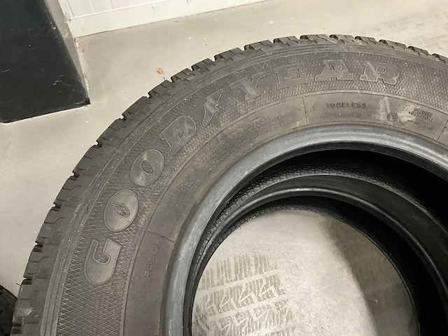 Goodyear "wrangler at/s" 205 r16 (4x) - afbeelding 3 van  9
