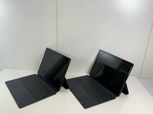Google pixel slate 12.3", i7 8th gen, 16 gb ram, 256 gb ssd chromebooks (2x) - afbeelding 2 van  5