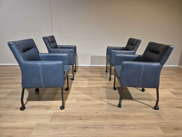 Goossens - seger - eetkamerstoel (4x) - showroommodel - afbeelding 1 van  14