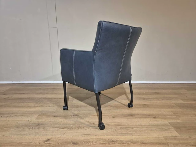 Goossens - seger - eetkamerstoel (4x) - showroommodel - afbeelding 9 van  14