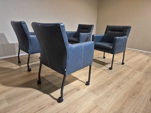 Goossens - seger - eetkamerstoelen - showroommodellen (4x) - afbeelding 9 van  14