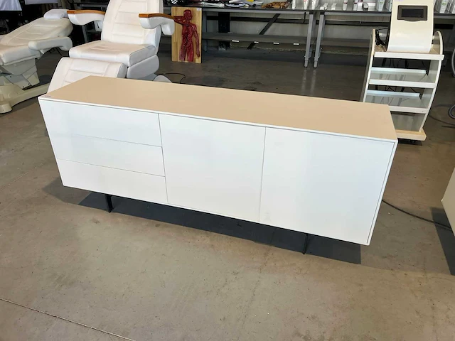 Goossens - verona - dressoir - afbeelding 1 van  3