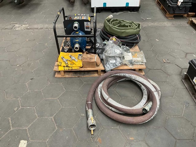 Gorman-rupp 82d1-1b20-x pompunit met toebehoren - afbeelding 1 van  8