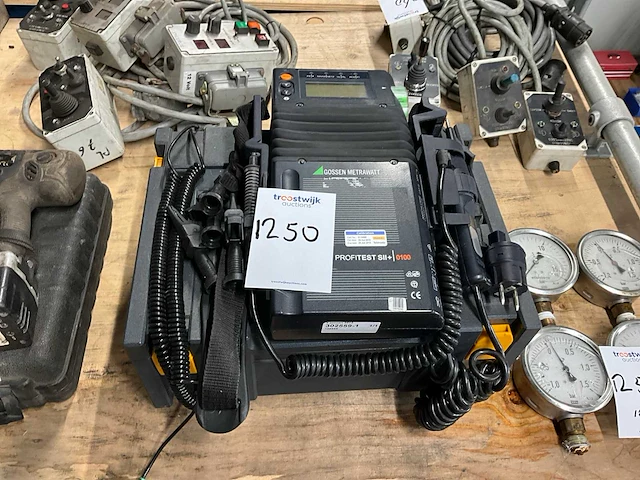 Gossen metrawatt profitest sii+ 0100 installatie tester - afbeelding 1 van  5