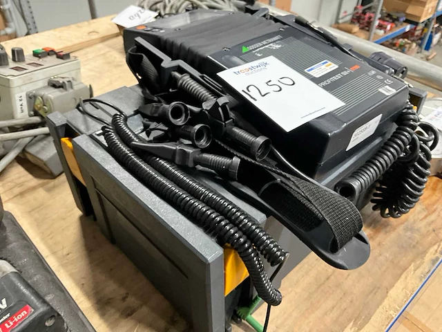 Gossen metrawatt profitest sii+ 0100 installatie tester - afbeelding 4 van  5