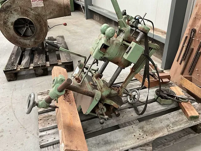 Gotthold haffner kf 20 kettingfreesmachine - afbeelding 2 van  8