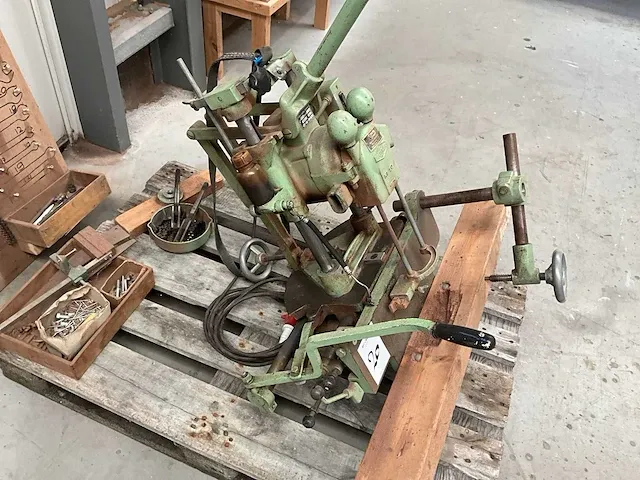 Gotthold haffner kf 20 kettingfreesmachine - afbeelding 3 van  8