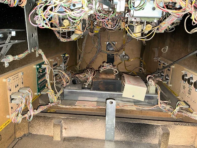 Gottlieb bad girls flipperkast freeplay - afbeelding 10 van  18