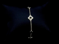 Gouden armband in klaver vier vorm met diamanten - afbeelding 7 van  10