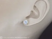 Gouden briljant oorbellen van 2.00 carat - afbeelding 2 van  10