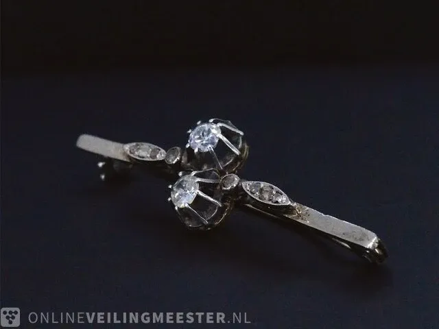 Gouden broche met diamanten - afbeelding 4 van  8