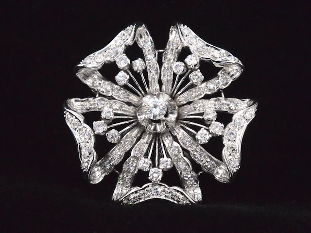 Gouden broche met diamanten - afbeelding 1 van  6