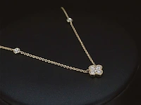 Gouden collier met diamanten hanger klaver vier - afbeelding 5 van  8