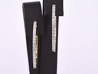 Gouden creolen oorbellen met diamanten - afbeelding 1 van  9