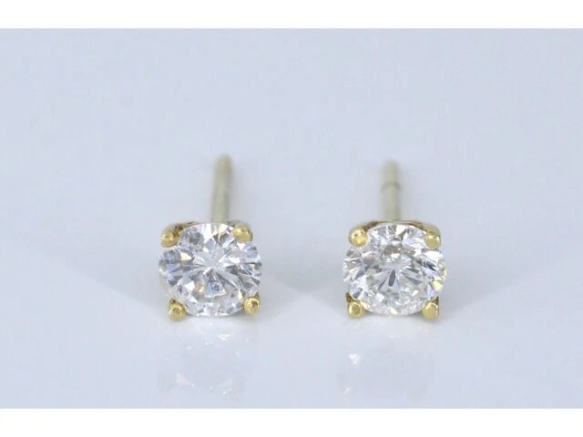 Gouden diamanten oorbellen van 0.60 carat - afbeelding 3 van  4