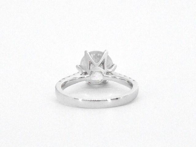 Gouden diamanten solitair ring met een grote diamant van 3.00 carat en kleine diamanten - afbeelding 10 van  12