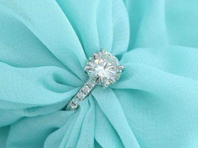 Gouden diamanten solitair ring met een grote diamant van 3.00 carat - afbeelding 5 van  8