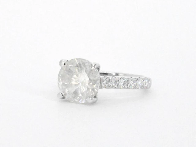 Gouden diamanten solitair ring met een grote diamant van 4.00 carat en kleine diamanten - afbeelding 3 van  9