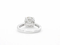 Gouden diamanten solitair ring met een grote diamant van 4.00 carat en kleine diamanten - afbeelding 6 van  9